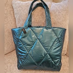 NWT'S! VICTORIA'S SECRET - Women's Large Quilted Teal Tote - VS Logo
